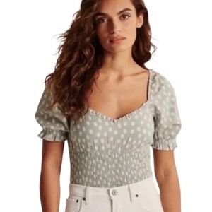 ABERCROMBIE & FITCH Shirt Top Polka Dot Smocked Waist in mint and white Size S